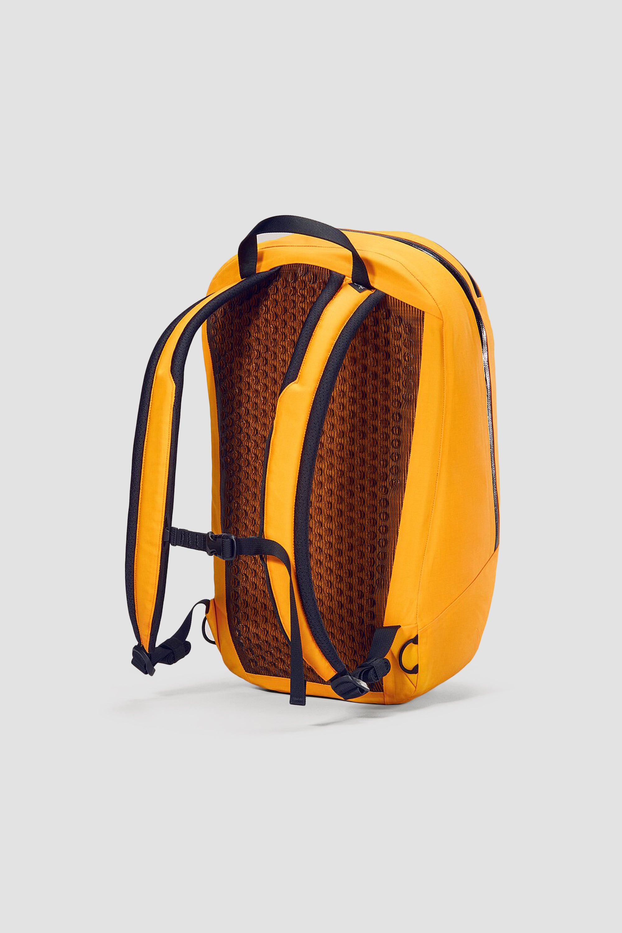 Arc'teryx Unisex Granville 16 Backpack in Edziza