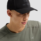 Arc'teryx Men's Bird Word Trucker Curved Hat in Black/Graphite