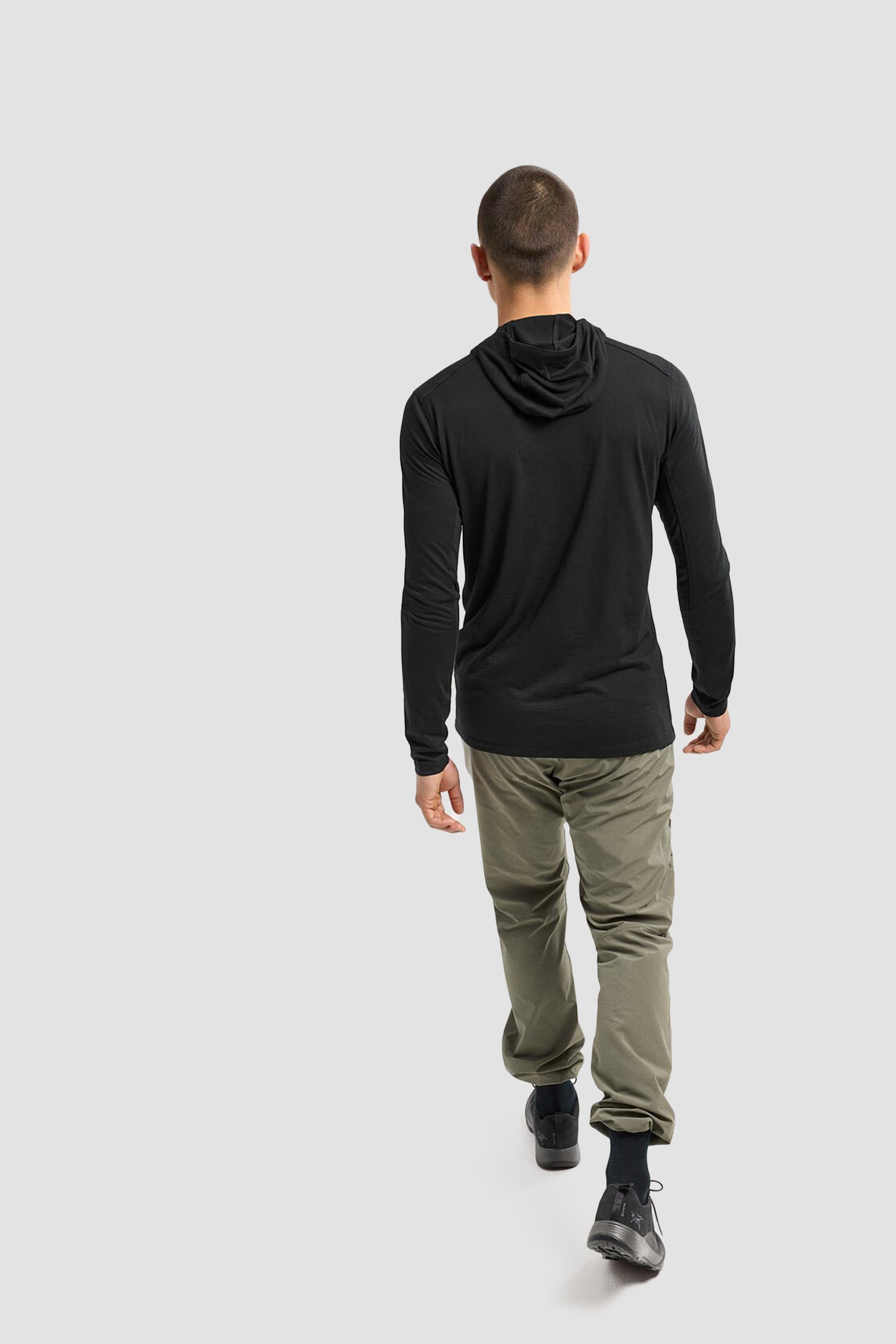 Arc'teryx Men's Ionia Merino Wool Hoody in Black