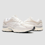 Saucony Unisex Progrid Omni 9 Sneaker in White