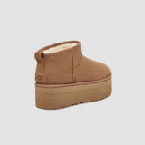 UGG Women's Classic Ultra Mini Platform in Chestnut