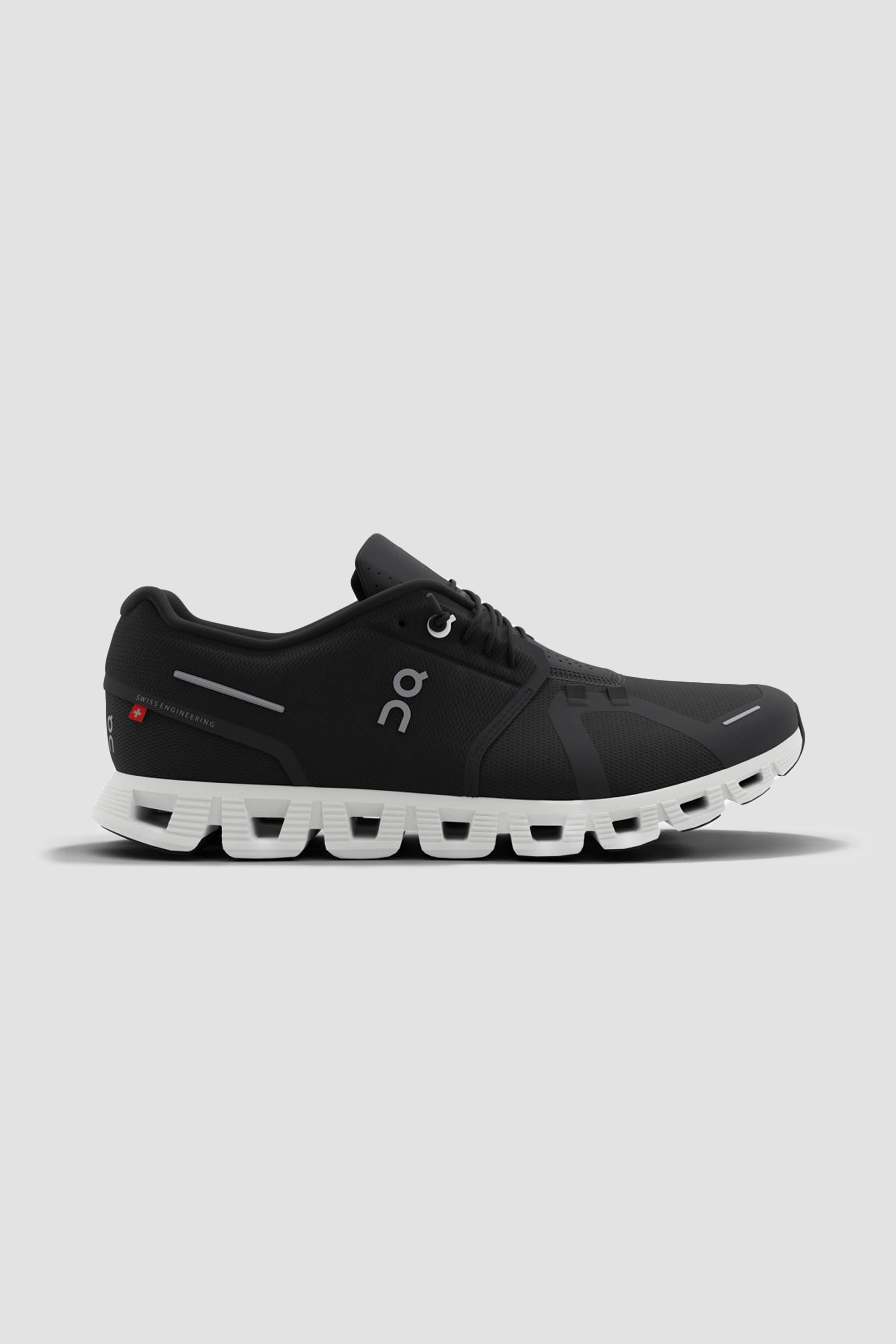 ON | Women's Cloud 5 in Black/White