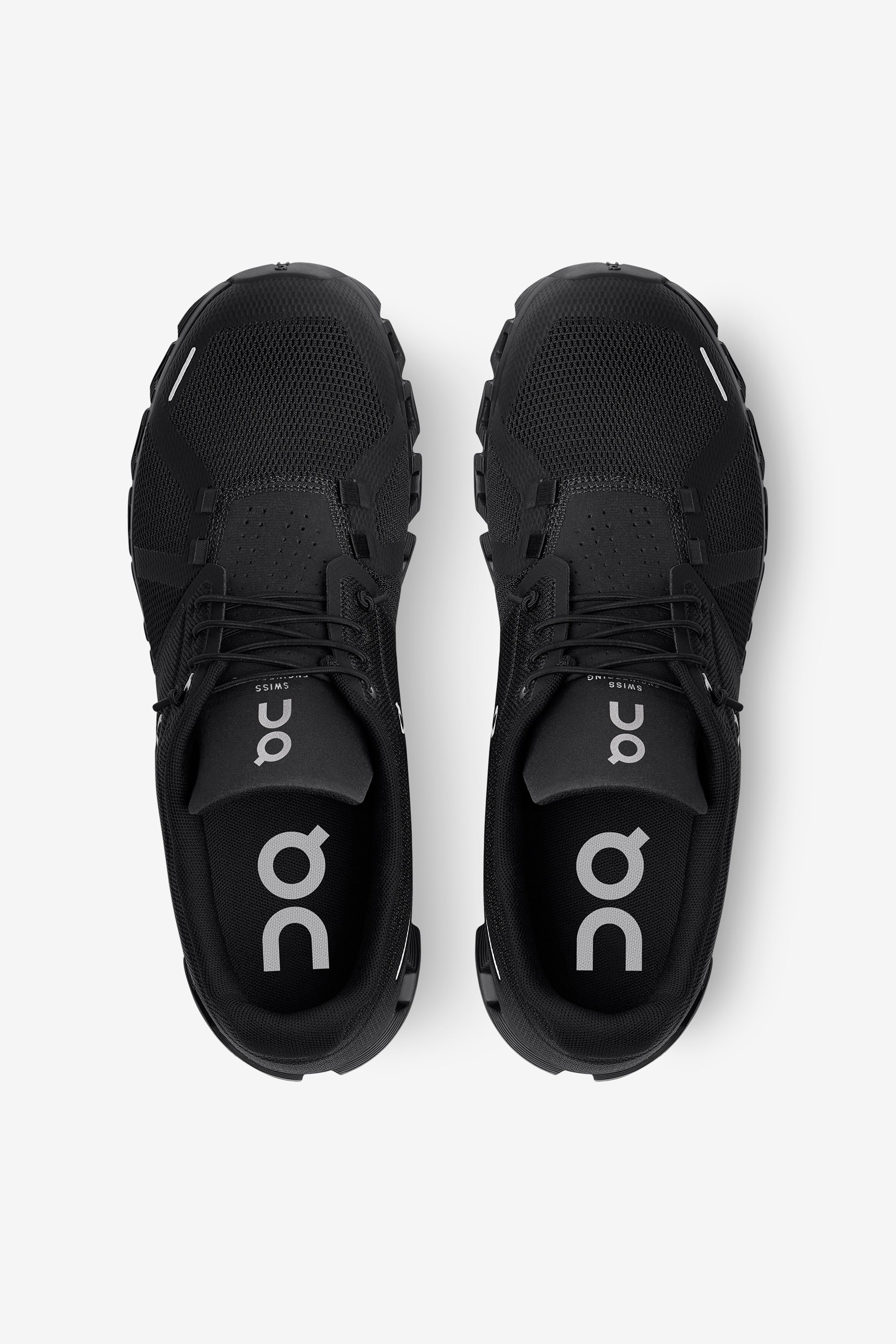 ON | Women's Cloud 5 in All Black